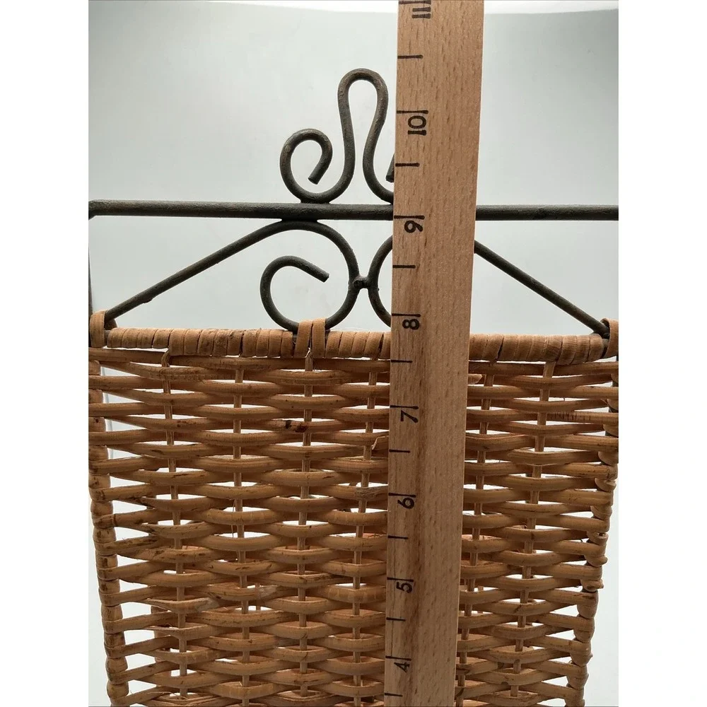 Vintage Wrought Iron Woven Wicker Napkin Letter Mail Holder Desk Organizer‎